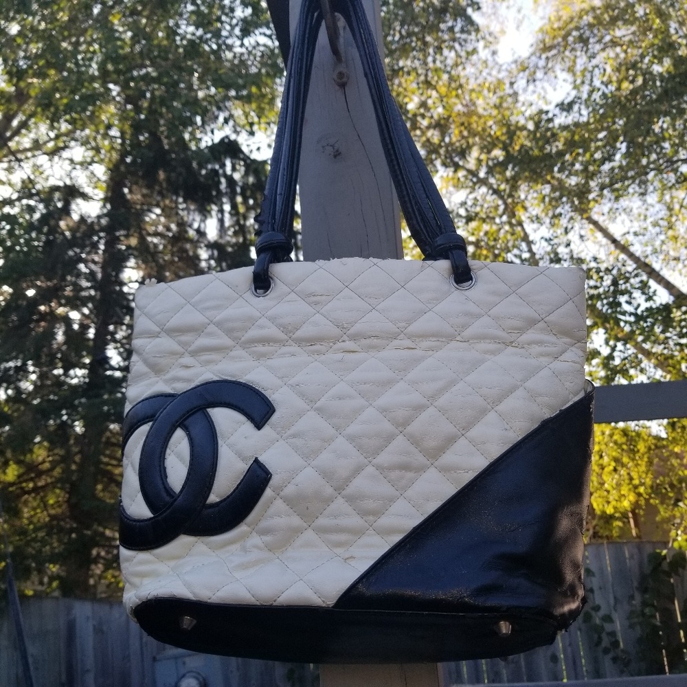 CHANEL handbag shoulder bag